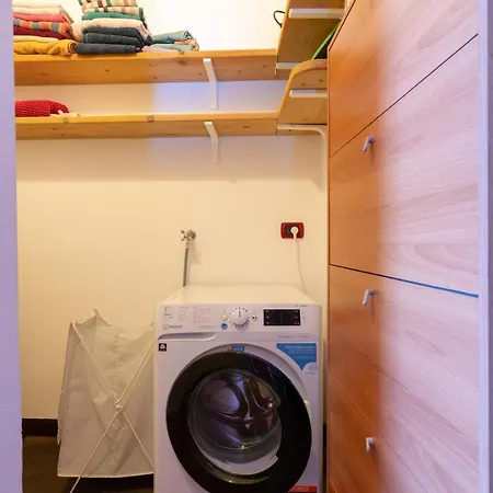 アパート Destination View Downtwn チェファル