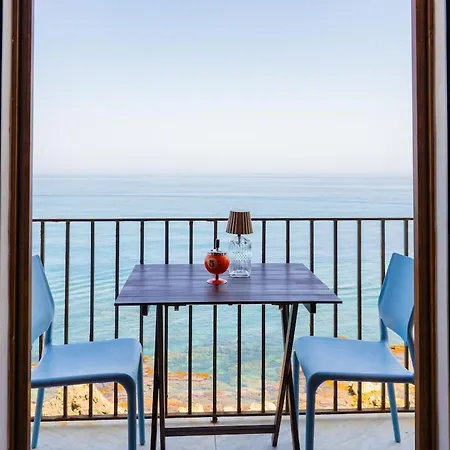 Destination View Downtwn * Cefalù