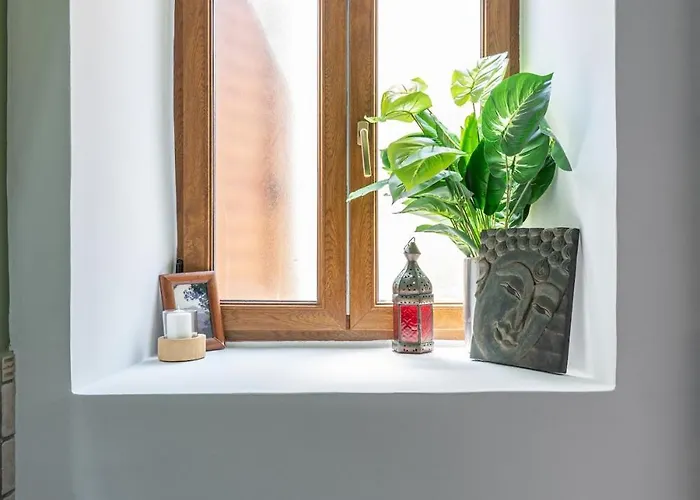 Destination View Downtwn Cefalù