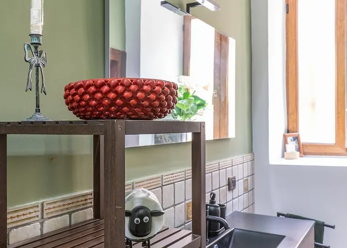 Destination View Downtwn